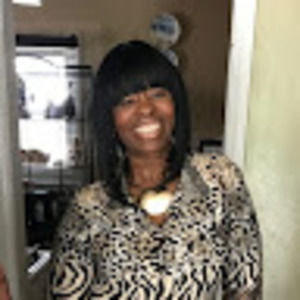 Meet your Posher, Tina